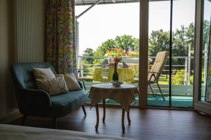 Haus Am Kurpark Apartman Bad Birnbach Kültér fotó